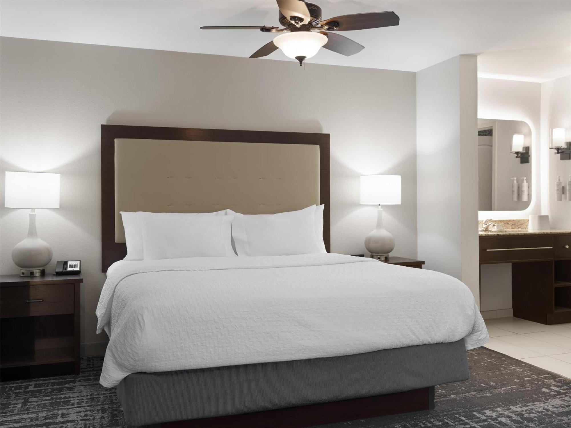 Homewood Suites By Hilton Akron/Fairlawn Bagian luar foto