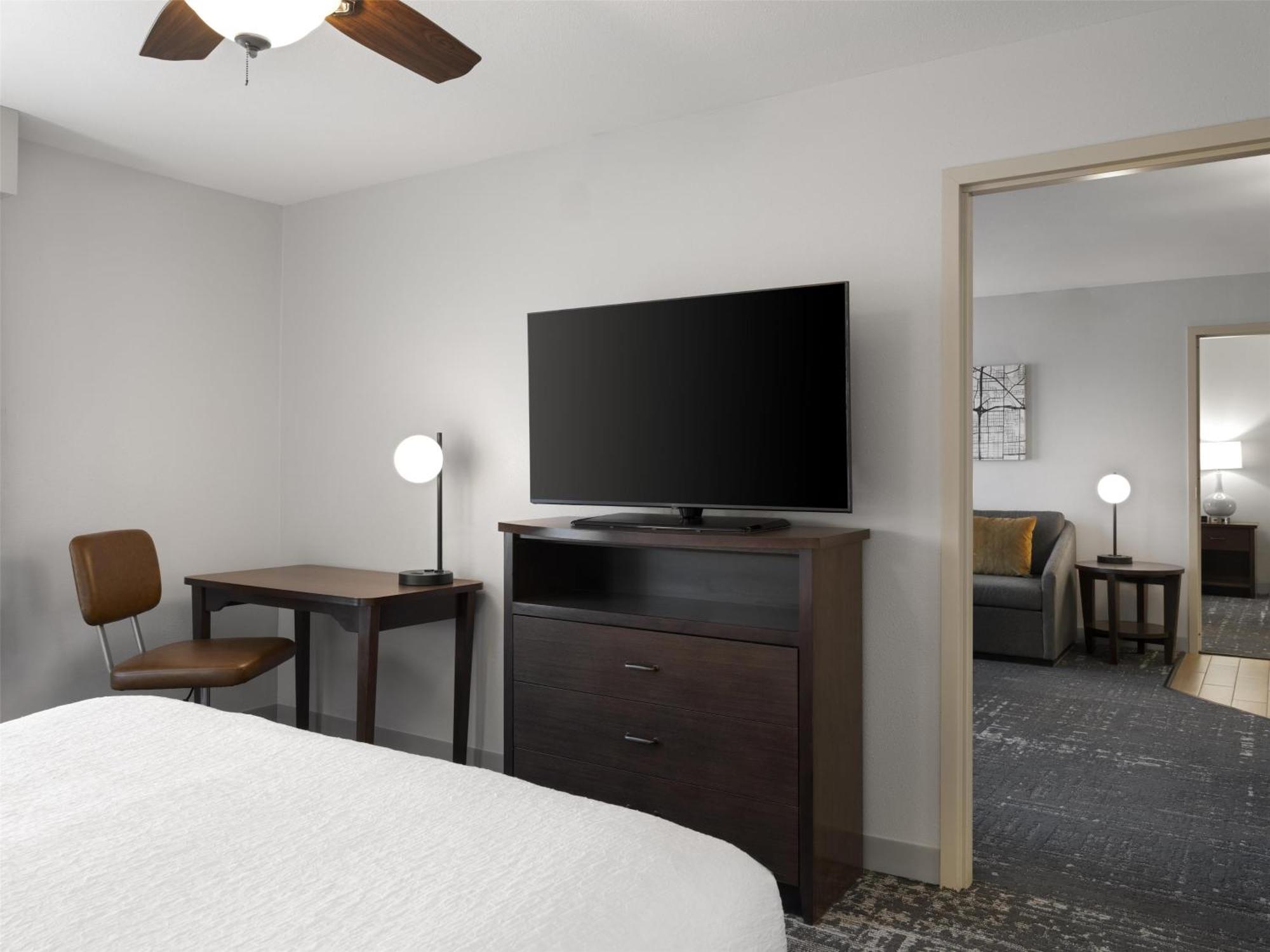 Homewood Suites By Hilton Akron/Fairlawn Bagian luar foto